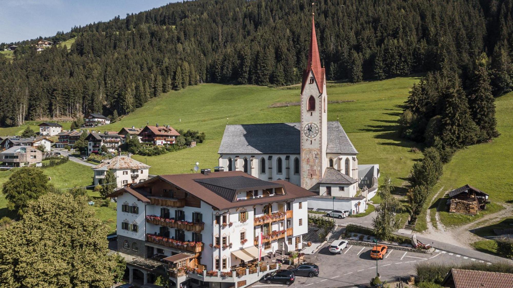 Hotel Kirchenwirt Добб'яко Екстер'єр фото